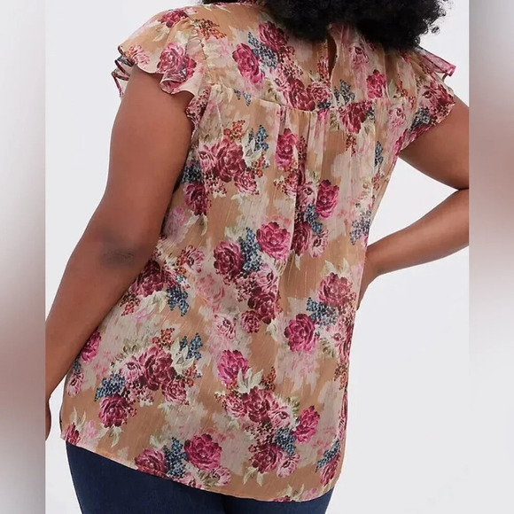 Torrid Mock Neck Tank Crinkle Chiffon Floral Tan Blouse Sz 2 - Picture 2 of 9